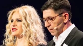 Οι ταλαντούχες, δίδυμες κόρες της Μπέσυς Μάλφα και του Γεράσιμου Σκιαδαρέση