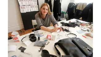 Η λιτή αισθητική της Σοφίας Κοκοσαλάκη