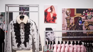 Τα high street fashion brands παίρνουν πλέον το sustainability στα σοβαρά