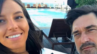 Burak Hakki | Η αλά ελληνικά υποστήριξη στην αγαπημένη του (ΞΑΝΑ)