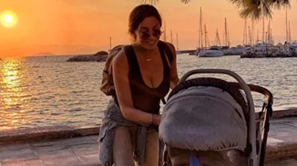 Γνωστή Ελληνίδα μας δείχνει πώς ήταν το σώμα της 1,5 μήνα μετά τη γέννα