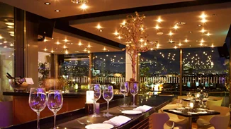 Το φθινοπωρινό μενού του Galaxy Bar & Restaurant έχει κοσμοπολίτικο χαρακτήρα