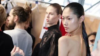 Trend alert | Πώς να φτιάξεις την αλογοουρά αλά Dominatrix