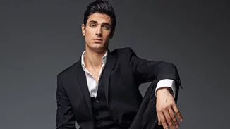 O Αλ. Γεωργούλης με την εντυπωσιακή συνοδό του, η Πόπη Τσαπανίδου με τον σύντροφό της και όσα πρέπει να ξέρεις σήμερα