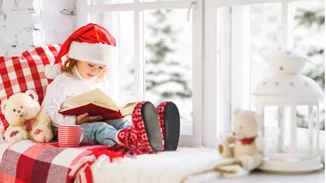 10 νέα Χριστουγεννιάτικα βιβλία για παιδιά όλων των ηλικιών