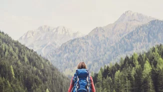 Aν αγαπάς το hiking και την επαφή με τη φύση δεν πρέπει να χάσεις αυτή την εμπειρία