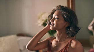 Γιατί να διαλέξεις βιολογικά καλλυντικά και τι πρέπει να ξέρεις