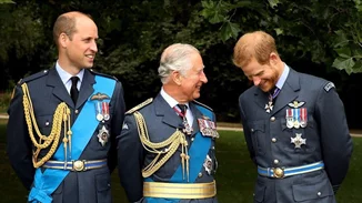 Ο πρίγκιπας Κάρολος έγινε 71 ετών! Έτσι του ευχήθηκε η βασιλική οικογένεια