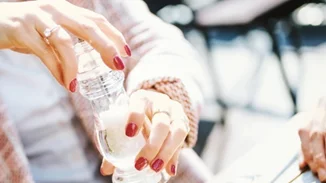 10 απλοί τρόποι για να μειώσεις το αλάτι από τη διατροφή σου