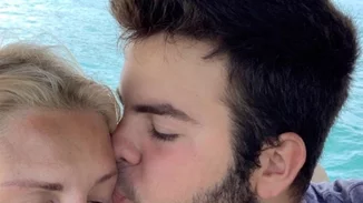 Ελένη Μενεγάκη | Δες πώς ευχήθηκε στο γιο της για τη γιορτή του