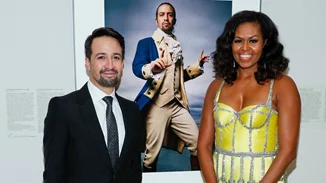 She’s back! Η νέα τολμηρή στιλιστική πρόταση της Michelle Obama που έγινε viral