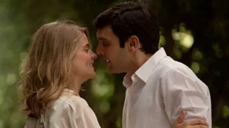 «Άγριες Μέλισσες» | Δες τη Δρόσω με à la garçonne μαλλιά