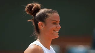 Μαρία Σάκκαρη | Το είδος της σχέσης της με τον Τσιτσιπά και η απάντηση στα αρνητικά σχόλια για το σώμα της