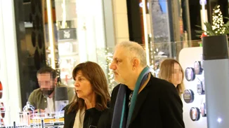 Νίκος Πορτοκάλογλου | Για ψώνια με τη σύζυγό του, Μαρίνα Κατσιώτη