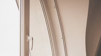 Υπάρχει ένα προϊόν που δεν λείπει ποτέ από το νεσεσέρ της beauty editor