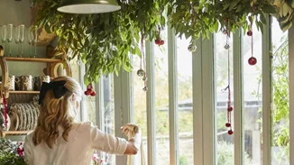 Zara Home | Η νέα συνεργασία με την Amanda Brooks και η must see Xmas διακόσμηση