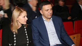 Τζένη Μπαλατσινού | Η νέα εμφάνιση στο πλευρό του Βασίλη Κικίλια και το μαύρο φόρεμα που συζητήθηκε