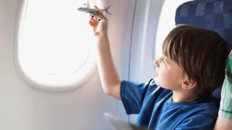 Τα παιδιά που κάνουν ταξίδια, τα πάνε καλύτερα στο σχολείο