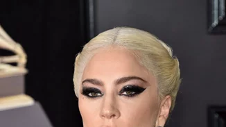 Η Lady Gaga έβαψε τα μαλλιά της «Ocean Blonde» για έναν συγκινητικό λόγο