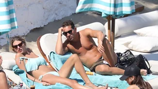 Βασίλης Μιχαήλ - Χριστίνα Βακάκη | Οι λεπτομέρειες της βάφτισης της κόρης τους