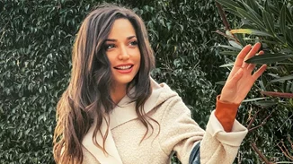 Κατερίνα Γερονικολού | Η τολμηρή εμφάνισή της σε βόλτα της στα μαγαζιά