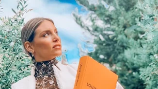 Αθηνά Οικονομάκου με καρέ | Η ερώτηση που δίχασε τους followers της