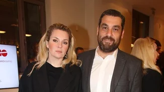 Γενέθλια για την Ελισάβετ Μουτάφη | H τούρτα γενεθλίων και η ηλικία της