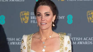 Kate Middleton | Το υπερβολικό μαύρισμα που σχολιάστηκε - Τι κάνει στην καραντίνα η δούκισσα; (pic)