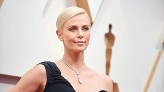 Όσκαρ | Ποιο φόρεμα ψηφίστηκε online ως το καλύτερο στο κόκκινο χαλί των βραβείων;