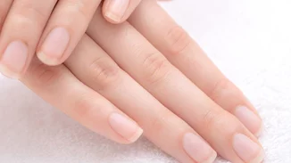 Κιτρινισμένα νύχια | Πώς να απαλλαγείς από αυτά μια για πάντα