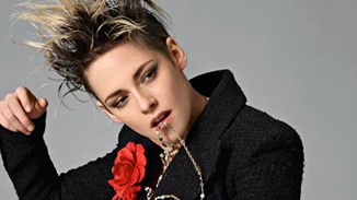 Από τα statement κοσμήματα μέχρι τις all time classic τσάντες, αυτά τα αξεσουάρ της Chanel θα κυριαρχήσουν την επόμενη σεζόν