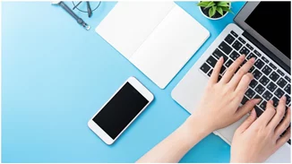 #WFH | Αντικείμενα που κάθε fashionista θα ήθελε στο γραφείο της