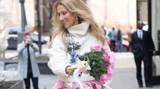 To συγκλονιστικό βίντεο με τη Σελίν Ντιόν να δείχνει απίστευτη δύναμη την ώρα που έχει πάθει κρίση