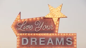 Ένα νέο άρωμα που σε προκαλεί να ταξιδέψεις στον πιο ονειρικό προορισμό