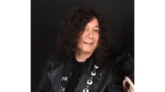 Νεκρός ένας εκ των δημιουργών του «I Love Rock 'N' Roll» από κορονοϊό