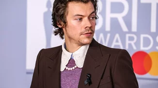 Πορτρέτο του Harry Styles από David Hockney στη National Portrait Gallery του Λονδίνου