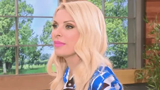 Ελένη Μενεγάκη | Αυτά είναι τα σχέδιά της για το Σαββατοκύριακο