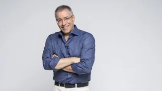 Νίκος Μάνεσης | "Το λέω πρώτη φορά αυτό"  - Η συγκλονιστική περιγραφή του θανάτου του πατέρα του