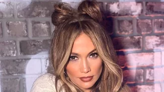 Η Jennifer Lopez κάνει γυμναστική με στυλ