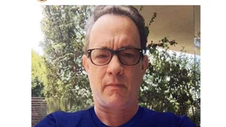 #Μένουμε_σπίτι | Η viral φωτογραφία με τον Tom Hanks πρέπει να πείσει τους πάντες πως μένουμε σπίτι