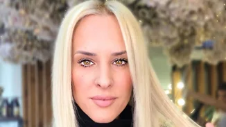 Έλενα Ασημακοπούλου | Βάφει μόνη της τα μαλλιά της στο σπίτι και το αποτέλεσμα είναι καλύτερο από αυτό που περίμενε