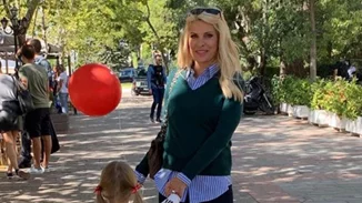 Γενέθλια Μαρίνας Παντζοπούλου | Οι οικογενειακές στιγμές, η εντυπωσιακή τούρτα και οι ευχές της Ελένης Μενεγάκη (pic)