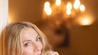 Σμαράγδα Καρύδη | Η έκκλησή της στους «πλούσιους Έλληνες»