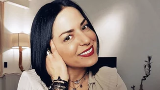 Ιωάννα Πηλιχού | Με πιο μακριά μαλλιά από ποτέ η «Εύα» από το «Ευτυχισμένοι μαζί»