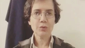 Ξεκαρδιστικό | Έλληνας ηθοποιός μεταμορφώθηκε σε Σωτήρη Τσιόδρα και Νίκο Χαρδαλιά