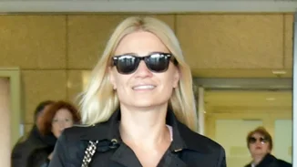Φαίη Σκορδά | Το casual look που επέλεξε στο αεροδρόμιο