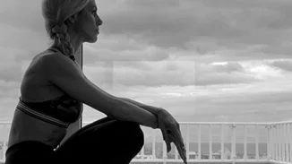 Ρούχα για το σπίτι | Το αθλητικό κομμάτι που επιλέγουν οι Ελληνίδες celebrities