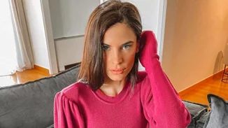 Χριστίνα Μπόμπα | Φόρεσε την πιο θηλυκή φούστα της άνοιξης που κολακεύει τη σιλουέτα