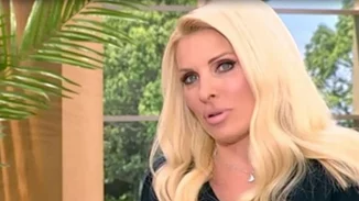 Η Ελένη Μενεγάκη αποθεώνει τον Κυριάκο Μητσοτάκη (vid)