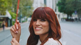 Μαίρη Συνατσάκη | Οι φωτογραφίες με τη δίδυμη αδερφή της, Αλίκη (pics)